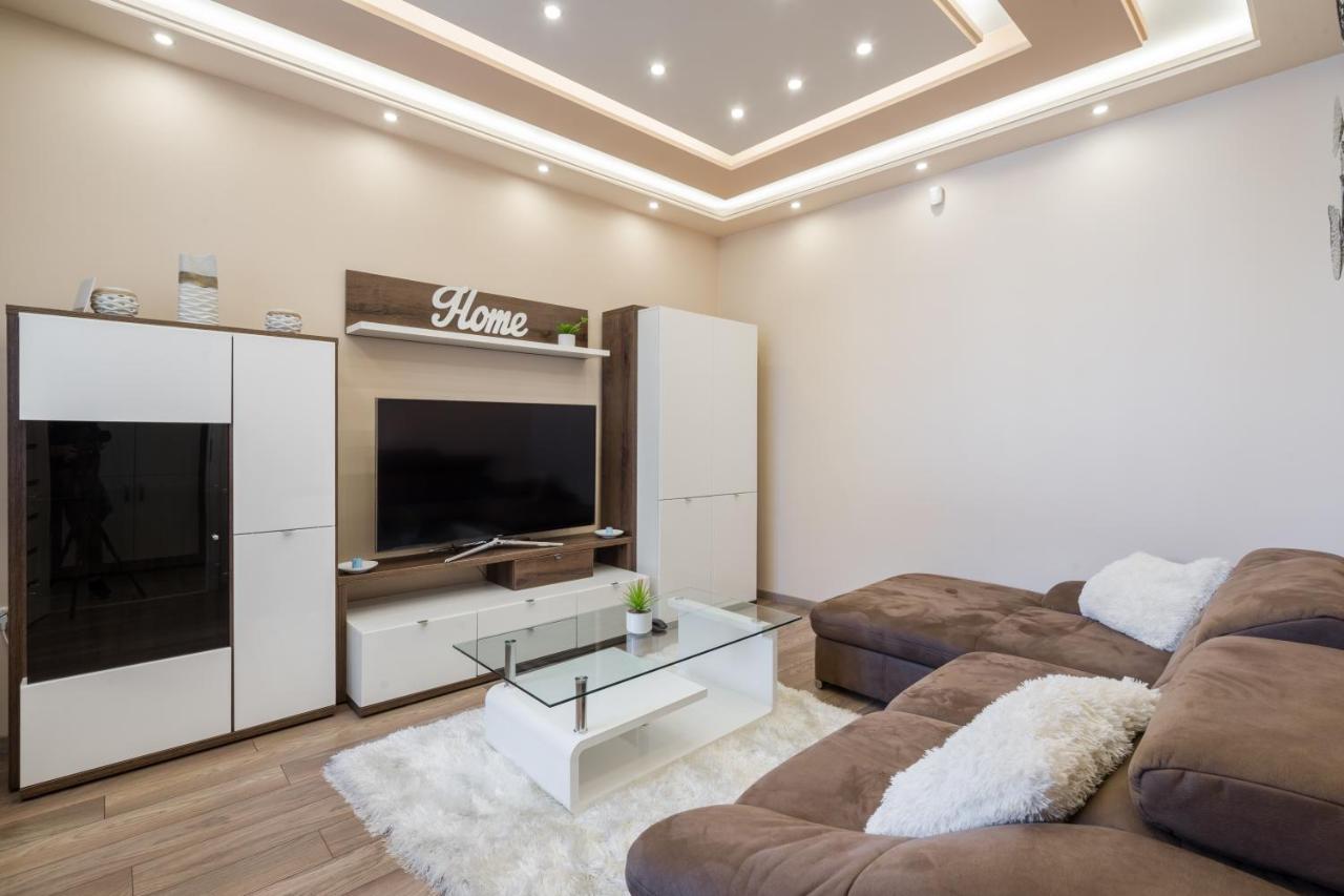 Bpr Pure Nature Designer Suite Budapest Exterior foto