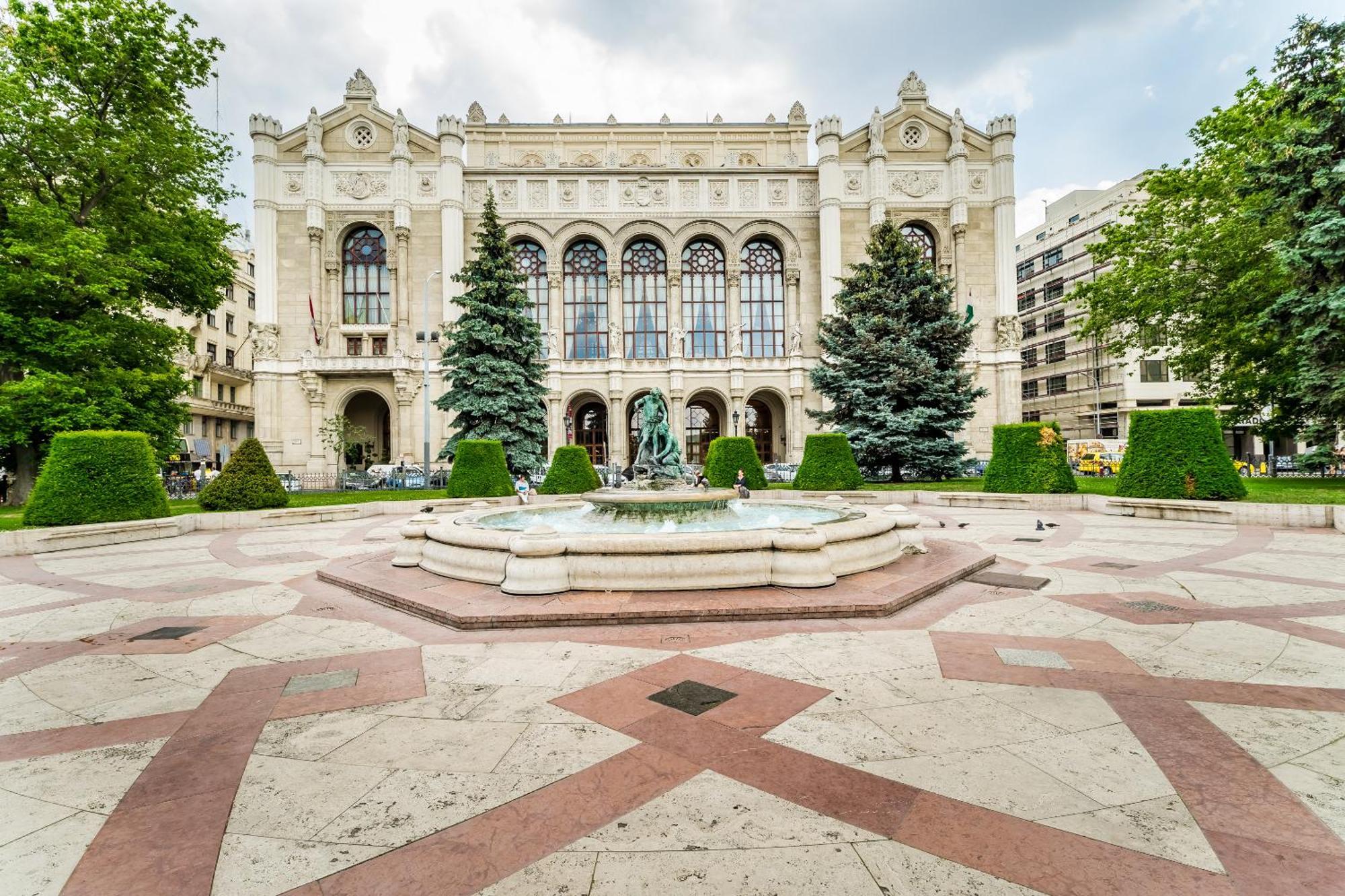 Bpr Pure Nature Designer Suite Budapest Exterior foto